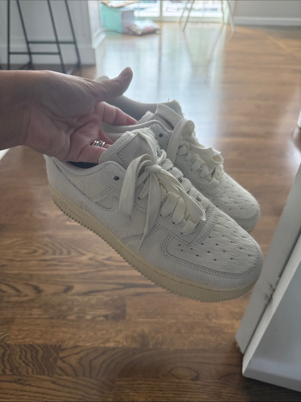 Nike Women’s Cream Low-Top Sneakers with Textured Upper